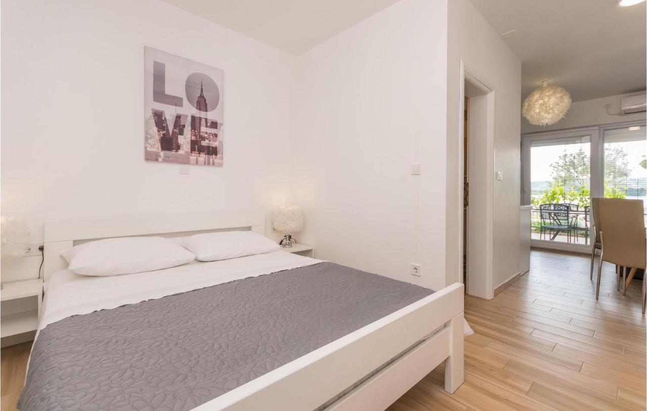 Apartments In Turanj, 20M From The Beach Sukošan المظهر الخارجي الصورة