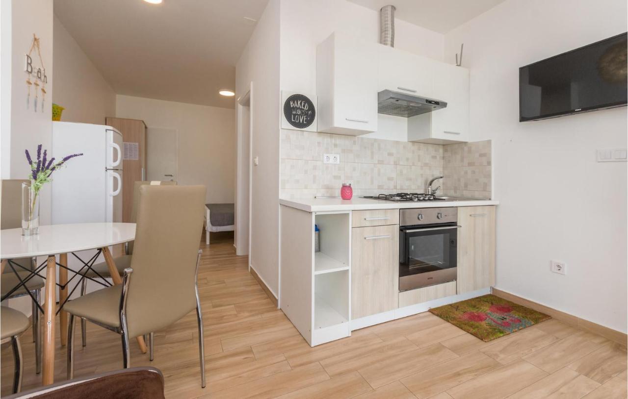 Apartments In Turanj, 20M From The Beach Sukošan المظهر الخارجي الصورة
